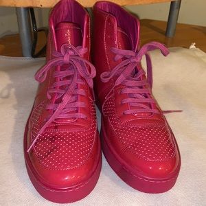 Authentic Gucci sneakers